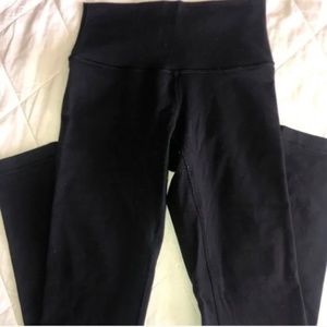 Lululemon Wunder Under size 4